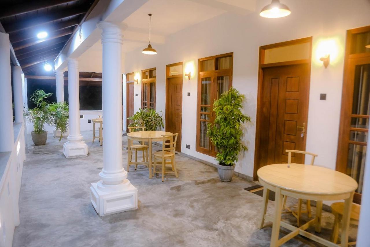 Sweet Emotion Hotel Mirissa Ngoại thất bức ảnh