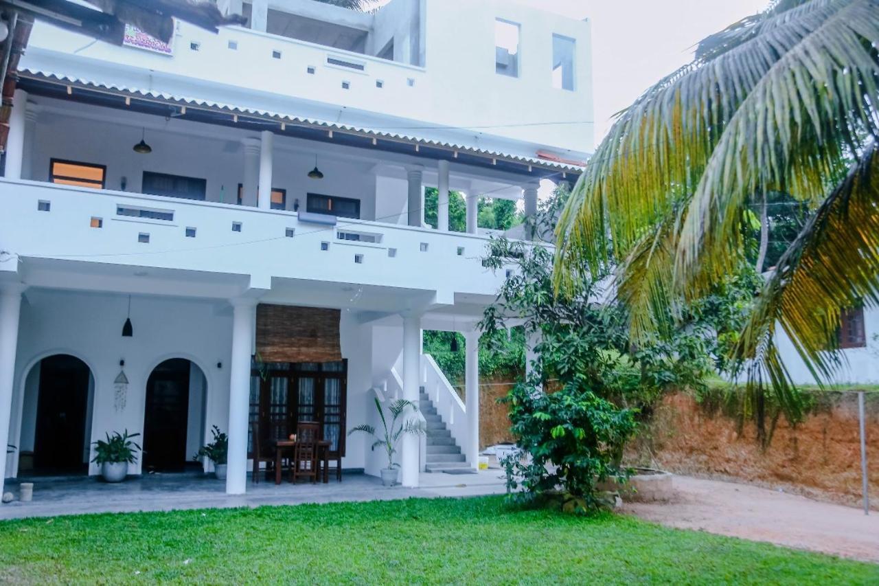 Sweet Emotion Hotel Mirissa Ngoại thất bức ảnh